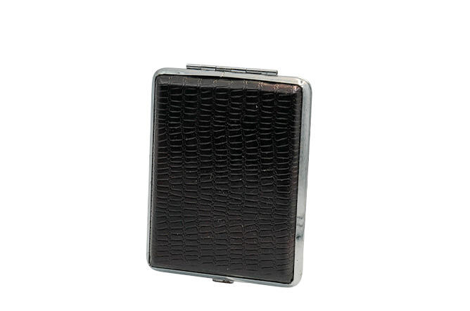 CIGARETTE BOX